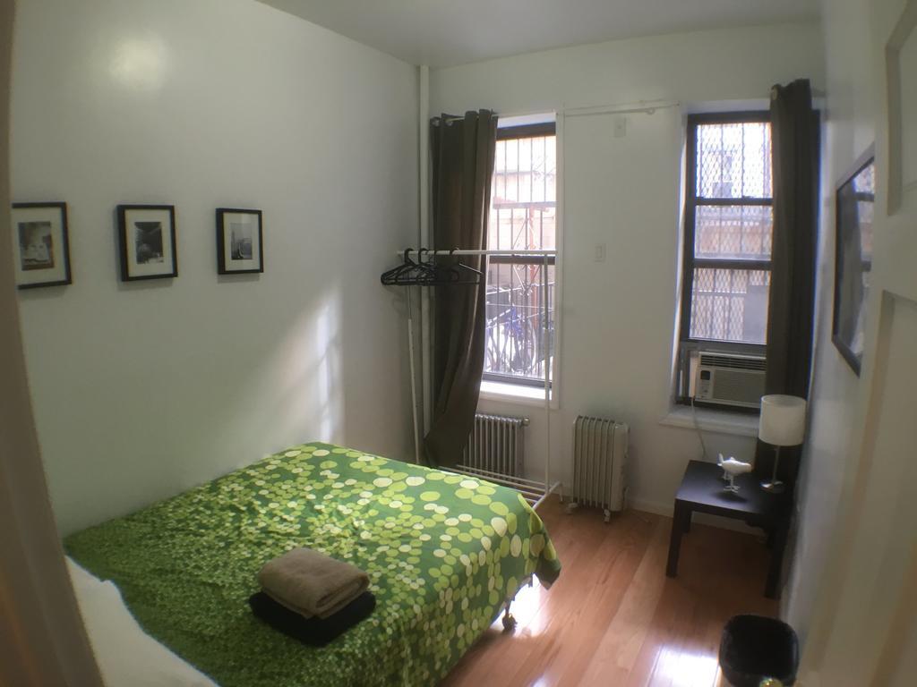 Pangsapuri Two Bedroom Henry Street #42 New York