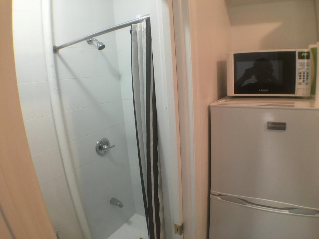 Two Bedroom Henry Street #42 Pangsapuri